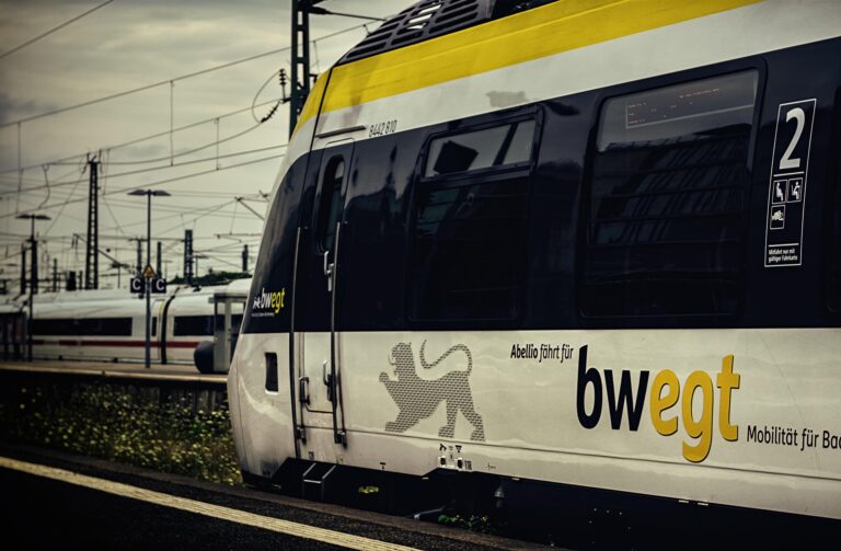 Bauarbeiten zw. Karlsruhe & Basel, Zugausfälle nachts 12.-19. Mai